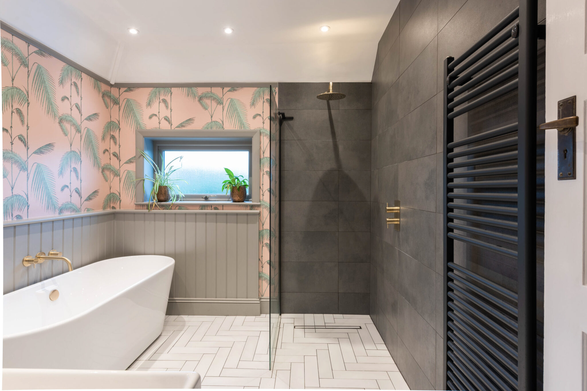 sanitary-ware-ceramics-tiles-interior-design-free-standing-parker-bathroom-brighton-studio-bagno-pr